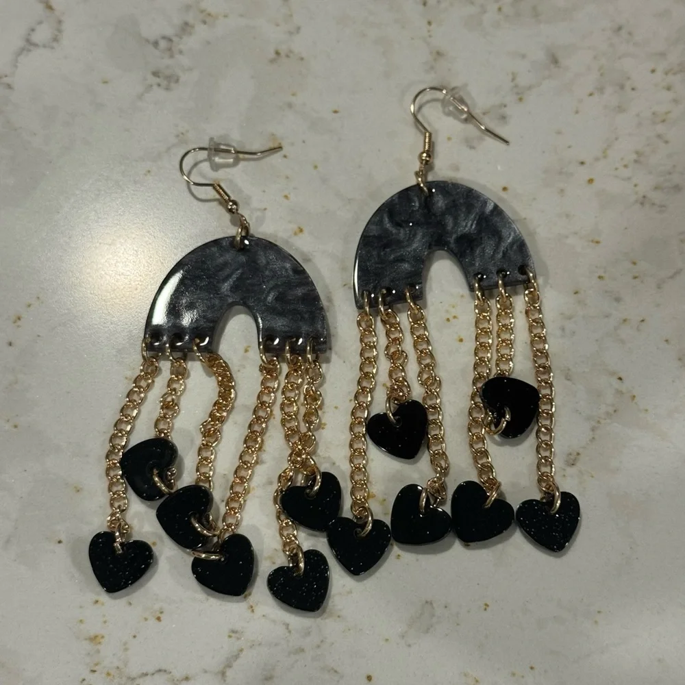 Black and Gold Heart‎ Goth Emo Valentines Dangle Earrings